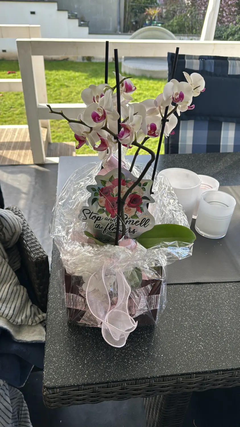 Auftragssträuße von Fleur von B